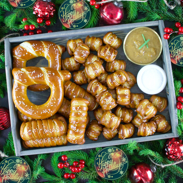 30 Best Gift Baskets For Foodies And Food-Lovers Alike