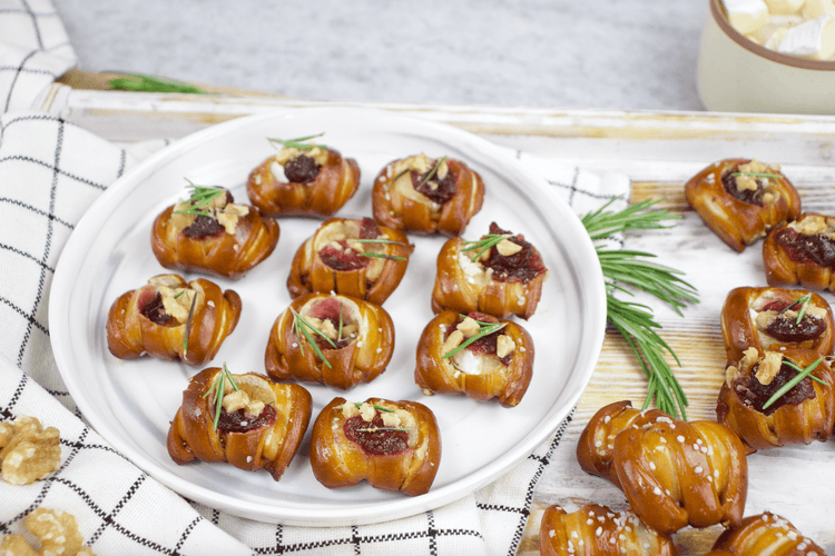 Cranberry Brie Bites