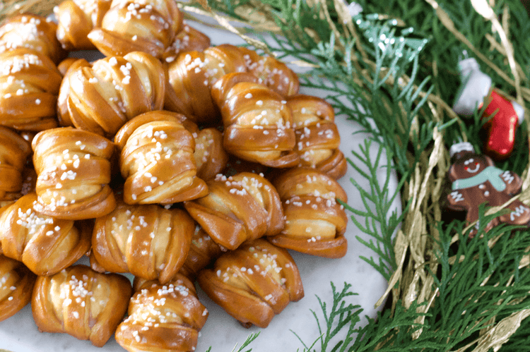 10 Of The Most Popular Gifts To Give This Year, According To In The Know Readers